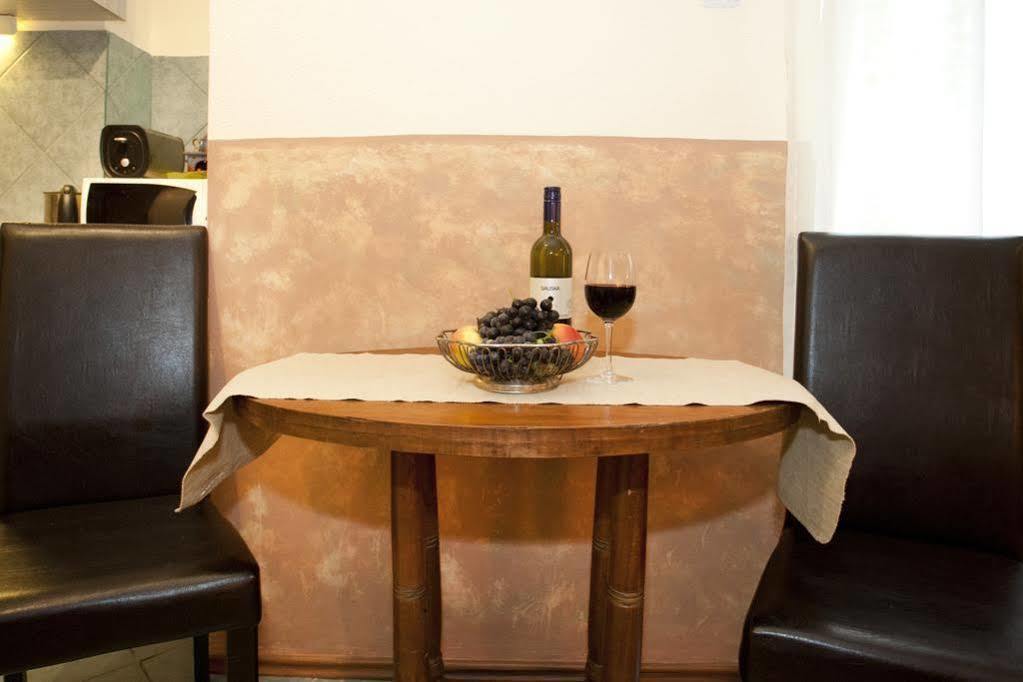 Margit Apartment Budapest Ngoại thất bức ảnh